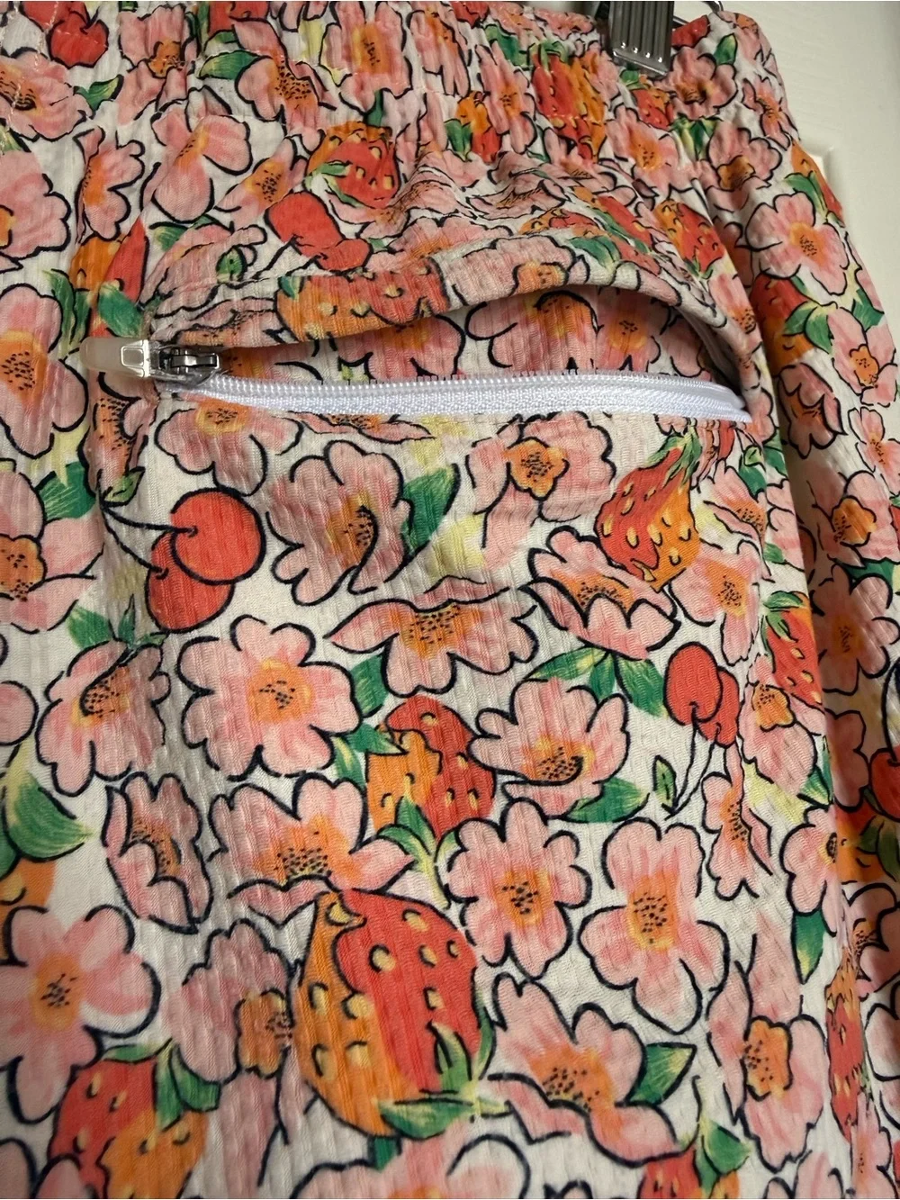 Blackbough Strawberry Cherry Floral Swim Trunks | Preppy Board Shorts | Size M